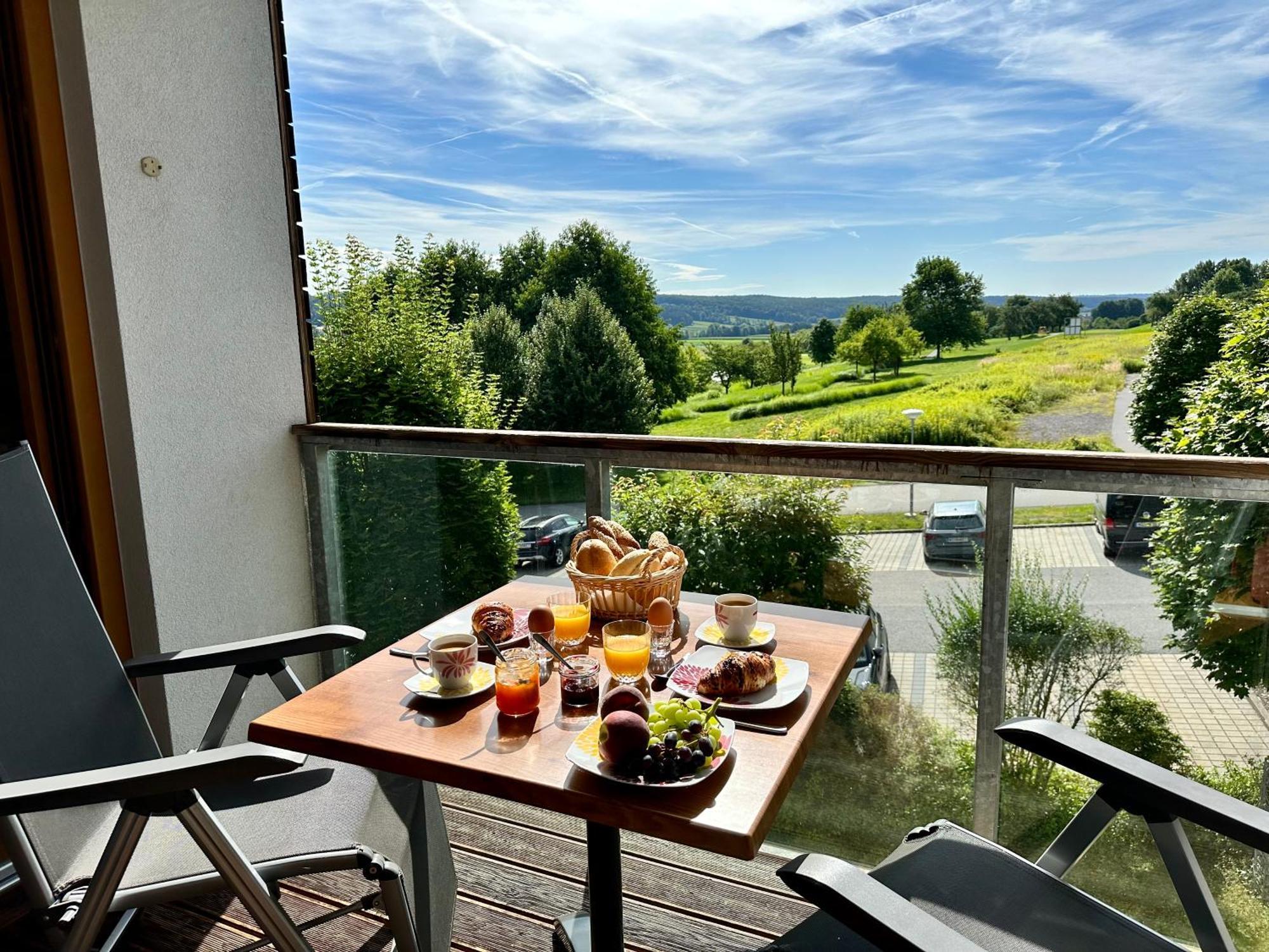 Golf & Relax Apartment Mit 4*S-Anbindung Бад Валтерсдорф Екстериор снимка